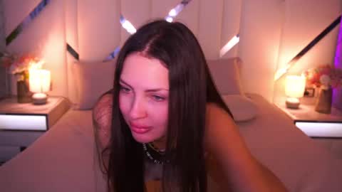 aleksaloree online show from June 11, 2:53 am
