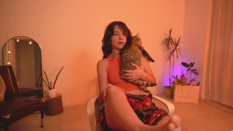 Ale online show from February 5, 11:39 pm