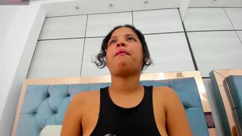 Snapshot of alena_brown chatting on February 27, 7:47 pm ALENA online show from February 27, 7:47 pm