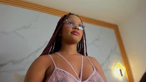 Alena Kenner online show from July 17, 7:17 pm