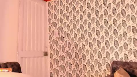 Alessia  online show from April 8, 9:28 pm