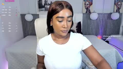 Yy  online show from April 20, 6:55 pm