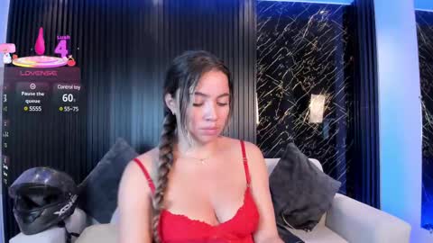 Snapshot of alessia_taylorr chatting on March 6, 11:47 am Alessia Everyday From 0530 to 1430 Col Time online show from March 6, 11:47 am