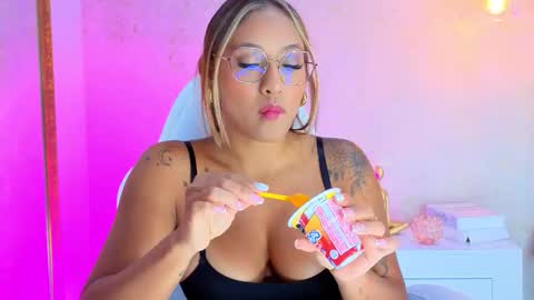 Alessia online show from November 14, 2:55 am