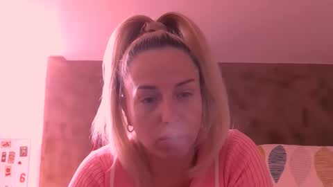 AlesyadollBlonde online show from April 24, 9:01 am