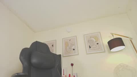 Alexa online show from February 10, 9:36 pm