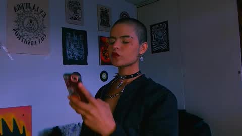 Alex online show from February 28, 8:08 pm