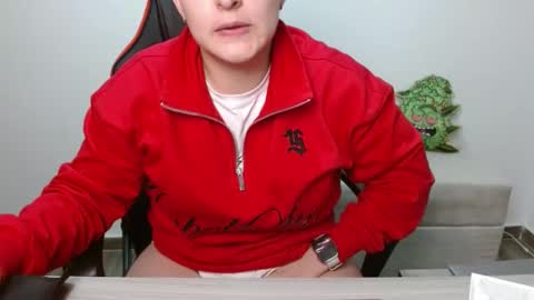 Snapshot of alex_parker07 chatting on October 3, 1:43 am Alex Parker online show from October 3, 1:43 am