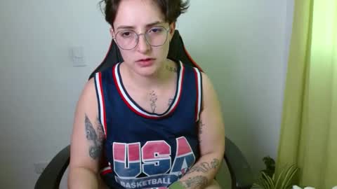 Snapshot of alex_parker07 chatting on March 12, 9:56 pm Alex Parker online show from March 12, 9:56 pm