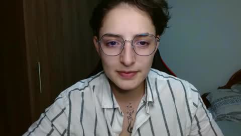 Snapshot of alex_parker07 chatting on December 29, 10:47 pm Alex Parker online show from December 29, 10:47 pm