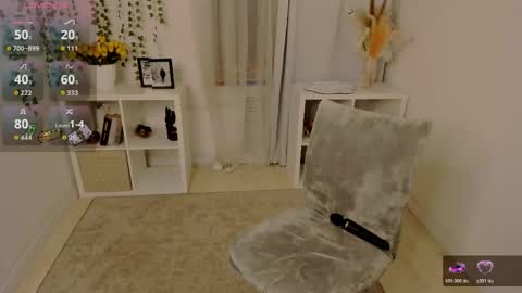 alexa_lexi online show from April 24, 12:41 pm