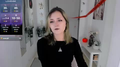 alexa_lexi online show from October 28, 3:51 pm