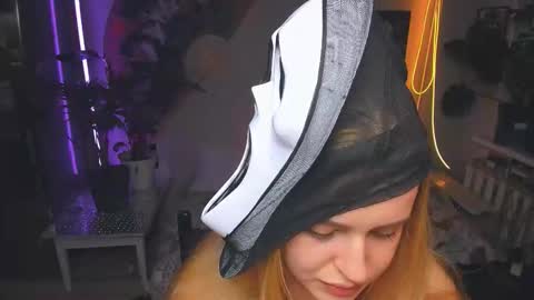 Snapshot of alexa_pirs chatting on October 17, 3:48 pm alexa_pirs online show from October 17, 3:48 pm