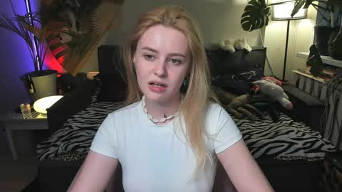 alexa_pirs online show from May 21, 5:11 pm