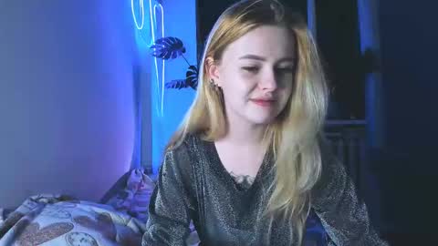 Snapshot of alexa_pirs chatting on February 16, 9:38 pm alexa_pirs online show from February 16, 9:38 pm