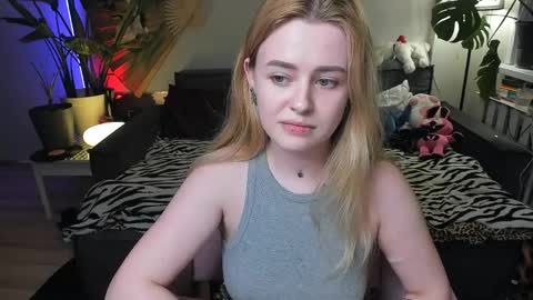 alexa_pirs online show from April 5, 5:01 pm