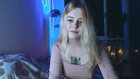 Snapshot of alexa_pirs chatting on February 17, 9:32 pm alexa_pirs online show from February 17, 9:32 pm