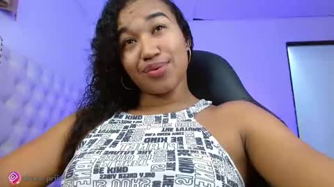 Snapshot of alexa_priincess chatting on March 4, 1:17 pm online show from March 4, 1:17 pm