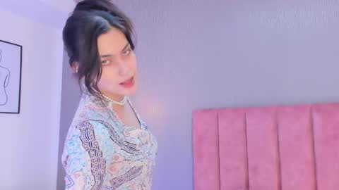 Alexa Thaylor online show from October 4, 3:27 pm