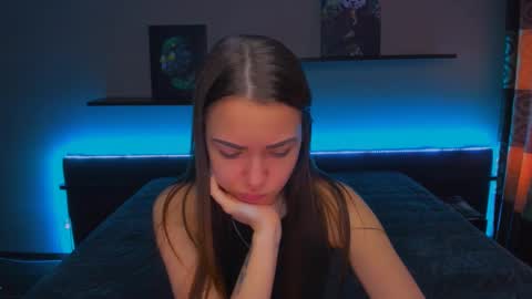 angel online show from March 5, 3:08 am