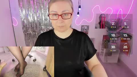 Alexandra online show from April 24, 2:09 pm