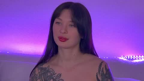 Snapshot of alexandrabloom chatting on February 8, 6:44 pm AlexandraBloom online show from February 8, 6:44 pm