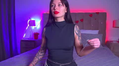 Snapshot of alexandrabloom chatting on February 12, 7:13 pm AlexandraBloom online show from February 12, 7:13 pm