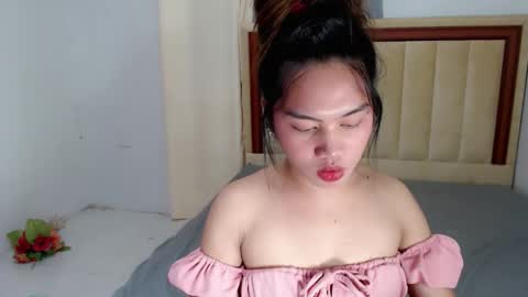 Snapshot of alexandralovely_9 chatting on October 16, 5:04 pm Andrea online show from October 16, 5:04 pm