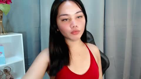 Andrea online show from April 22, 9:39 am