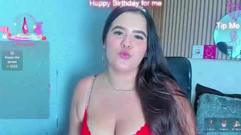Snapshot of alexandramaravilla chatting on October 7, 12:15 am ALEXANDRA online show from October 7, 12:15 am