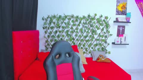 Snapshot of alexandramaravilla chatting on January 15, 3:22 am ALEXANDRA online show from January 15, 3:22 am