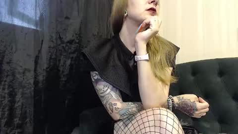 Snapshot of alexandrazaryanova chatting on September 9, 3:56 pm Alexandra online show from September 9, 3:56 pm