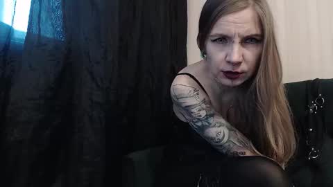 Snapshot of alexandrazaryanova chatting on October 8, 8:18 am Alexandra online show from October 8, 8:18 am