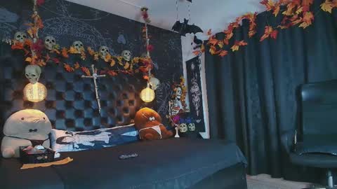 Snapshot of alexhoe_ chatting on October 17, 7:50 pm Alex online show from October 17, 7:50 pm