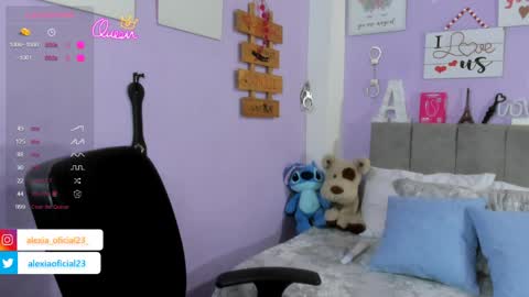 alexia_fit23 online show from April 28, 4:38 am