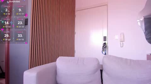 Alexia online show from November 29, 4:44 pm