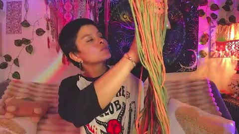 Alex online show from April 25, 1:41 pm