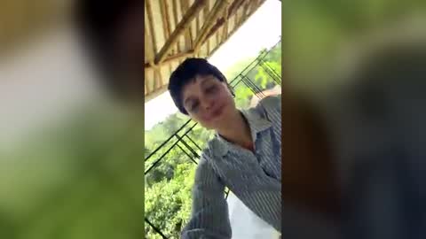 Alex online show from June 18, 5:29 pm