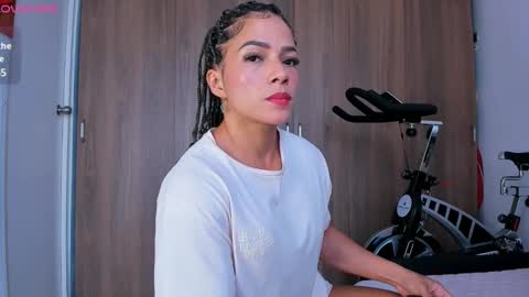Snapshot of alexiafit chatting on March 5, 8:33 pm alexiafit online show from March 5, 8:33 pm