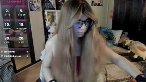 alexiamaiex online show from April 13, 2:13 am