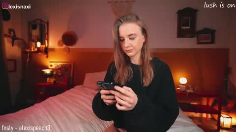 Snapshot of alexispeach chatting on February 22, 4:26 pm Alexis--  online show from February 22, 4:26 pm