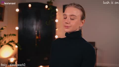 Snapshot of alexispeach chatting on December 7, 2:09 am Alexis--  online show from December 7, 2:09 am