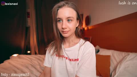 Snapshot of alexispeach chatting on December 21, 3:14 am Alexis--  online show from December 21, 3:14 am