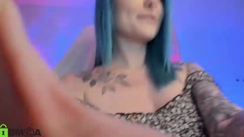 Snapshot of alexx_collins chatting on March 8, 7:18 pm alexx collins online show from March 8, 7:18 pm