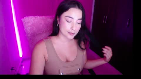 Snapshot of alexxa_1111 chatting on September 16, 1:35 am alexxa_1111 online show from September 16, 1:35 am