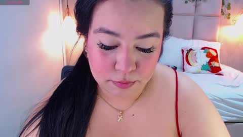 Snapshot of alexxa_curvy_ chatting on December 20, 12:30 am Alexxa curvy online show from December 20, 12:30 am