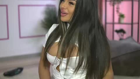 alexxiskye online show from April 21, 5:58 am