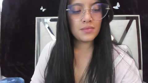 Snapshot of alfresii_rivera chatting on March 7, 7:49 pm Carolina Join The Fan Club online show from March 7, 7:49 pm