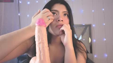 Snapshot of alfresii_rivera chatting on September 16, 1:46 am Carolina Join The Fan Club online show from September 16, 1:46 am
