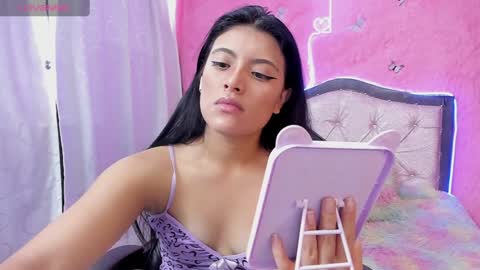 Snapshot of alfresii_rivera chatting on January 27, 4:43 pm Carolina Join The Fan Club online show from January 27, 4:43 pm
